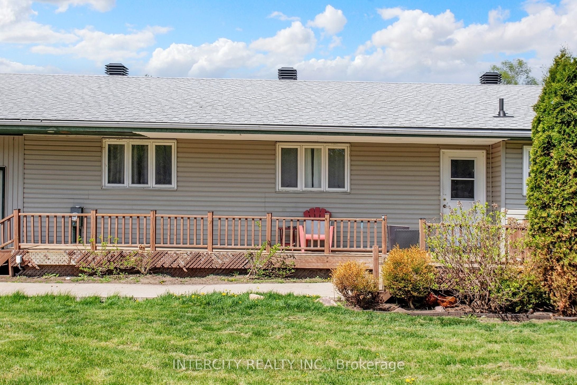 Additional image 3 of 2076 15th Side Road, New Tecumseth, ON, L0G 1W0