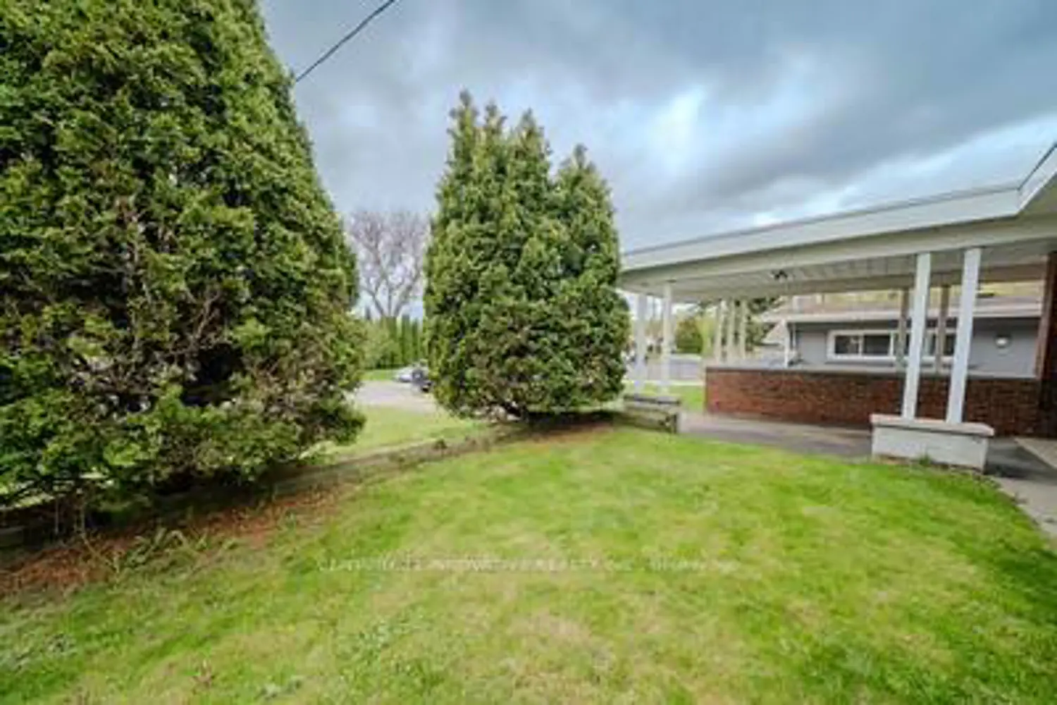 38 Deerfield Road photo 2