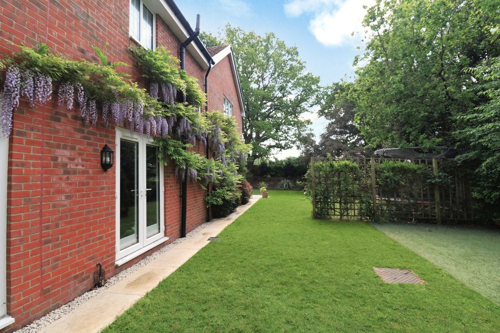 Additional image 24 of 5 bed detached house for saleMaidman Place, Hedge End SO30