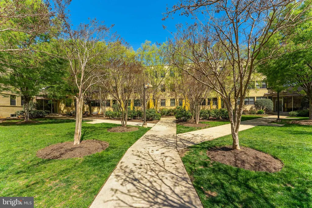 Additional image 28 of 212 Oakwood Street SE Unit 322, Washington, DC 20032