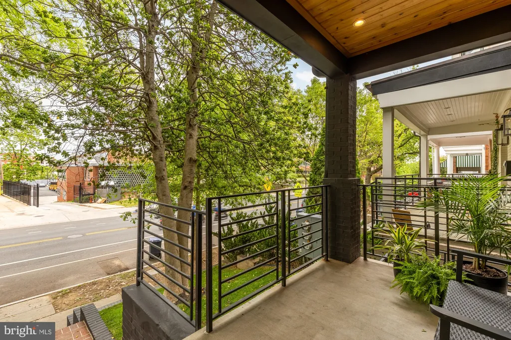 Additional image 45 of 2534 11th Street NW Unit 2, Washington, DC 20001