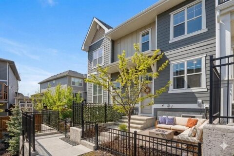 Additional image 8 of 812 Cranbrook Walk SE, Calgary, AB, T3M 2V5