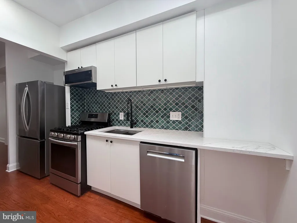 Additional image 4 of 1113 Holbrook Terrace NE, Washington, DC 20002