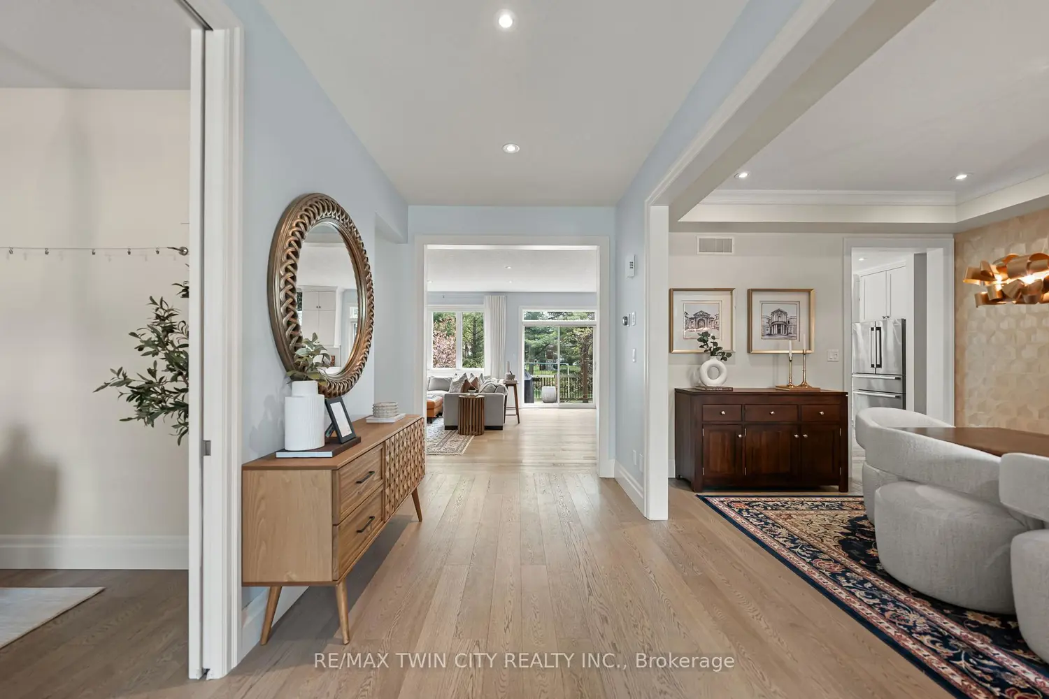 Additional image 4 of 303 Castlefield Avenue