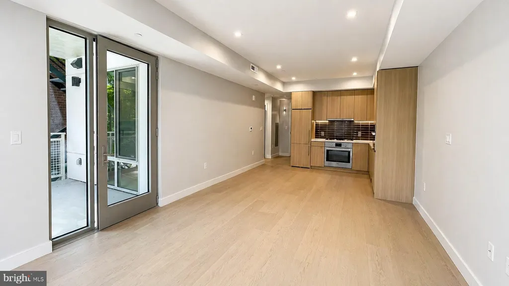 Additional image 18 of 1224 M Street NW Unit 206, Washington, DC 20005