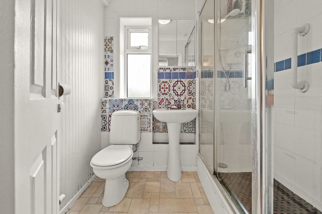Additional image 7 of 2 bed flat for saleNiddry Road, Winchburgh EH52