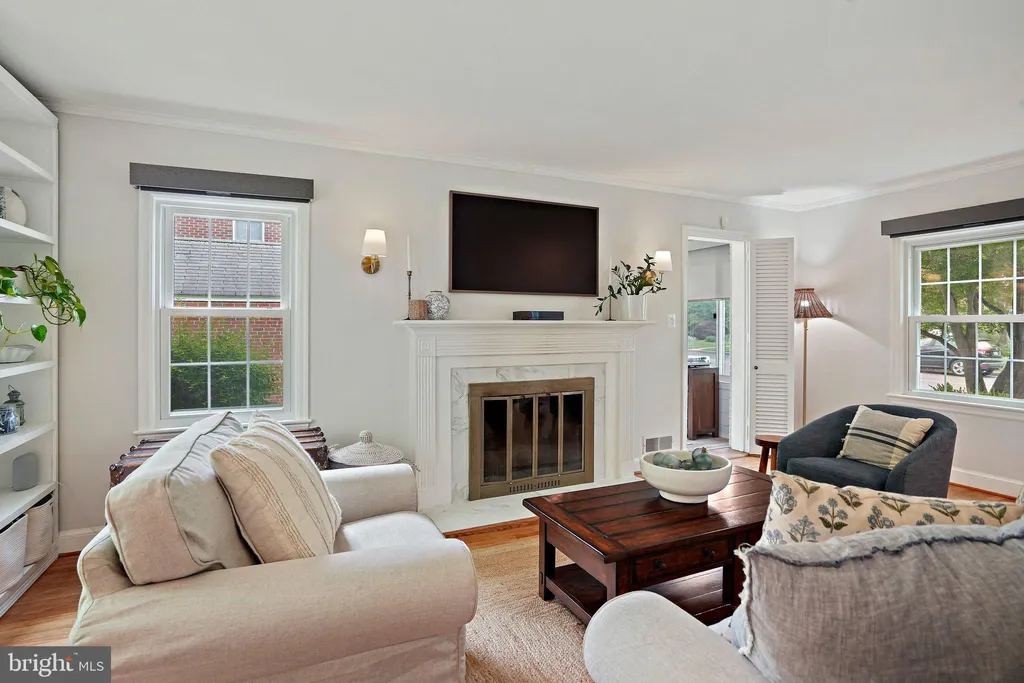 Additional image 6 of 3305 Chestnut Street NW, Washington, DC 20015