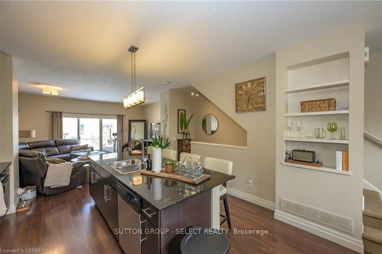 Additional image 11 of 1850 Beaverbrook Avenue 3