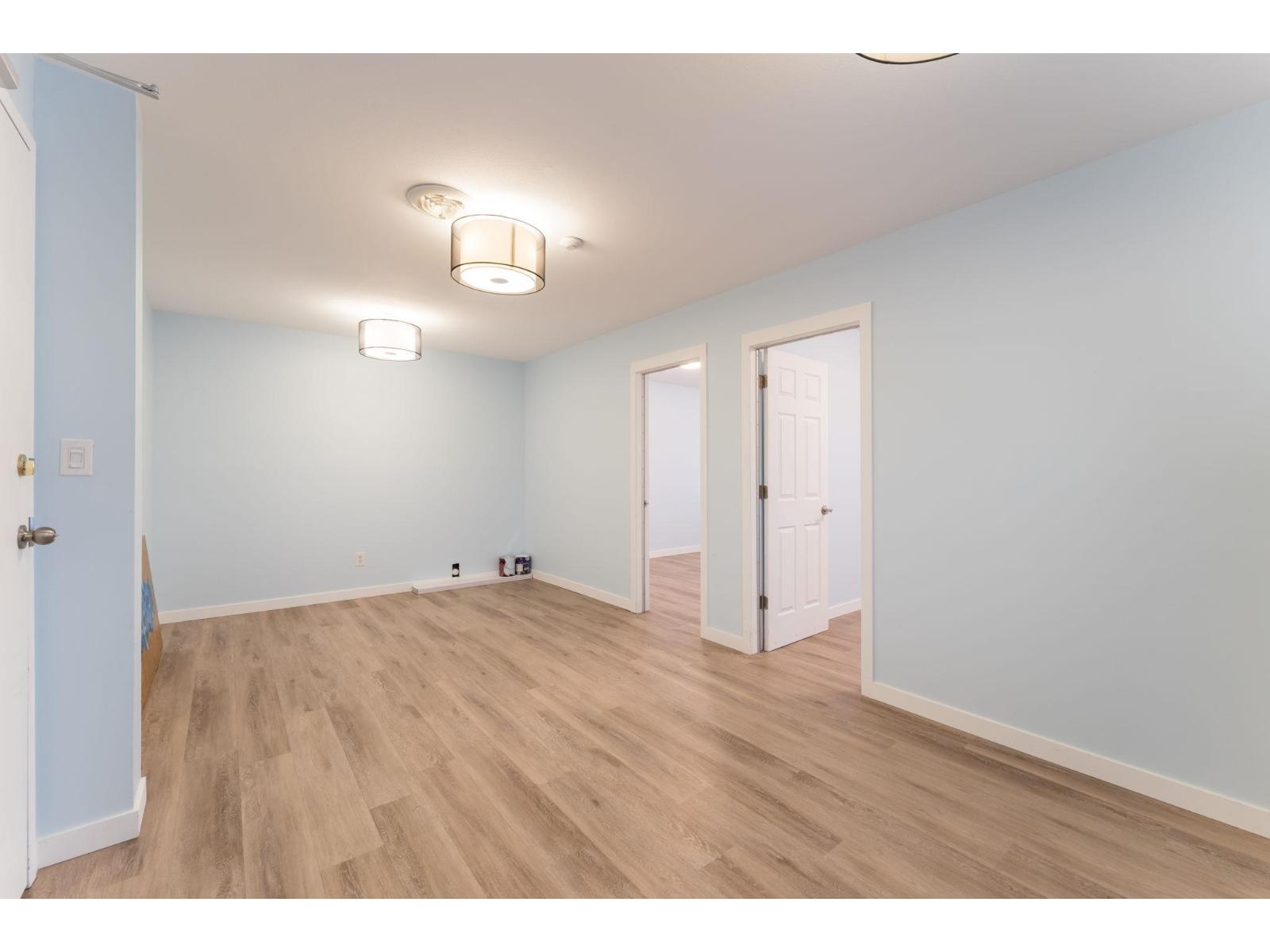 205-20466 Fraser Highway, Langley, BC, V3A4G2