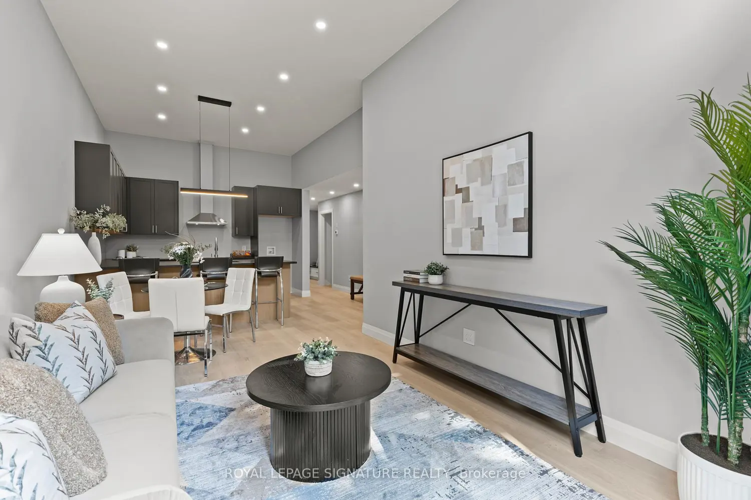 139 King Edward Street photo 2