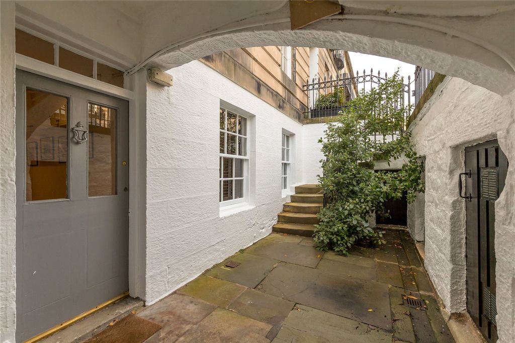 Additional image 25 of 5 bed terraced house for saleDanube Street, Edinburgh, Midlothian EH4