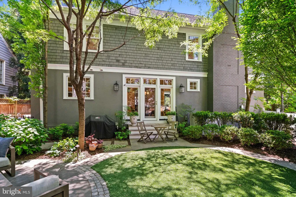 3805 Huntington Street NW, Washington, DC 20015