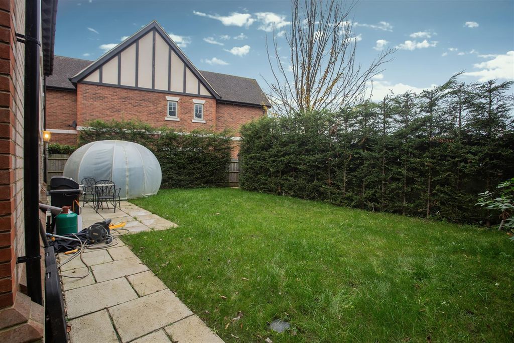 Additional image 33 of 5 bed detached house for saleVawser Crescent, Peterborough PE3