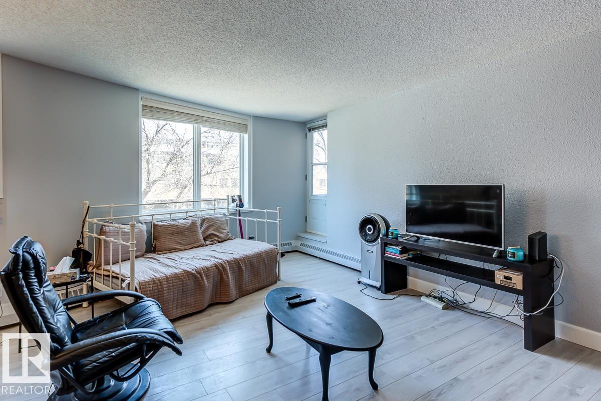 Additional image 4 of 302-9916 113 Street NW, Edmonton, AB, T5K2N3