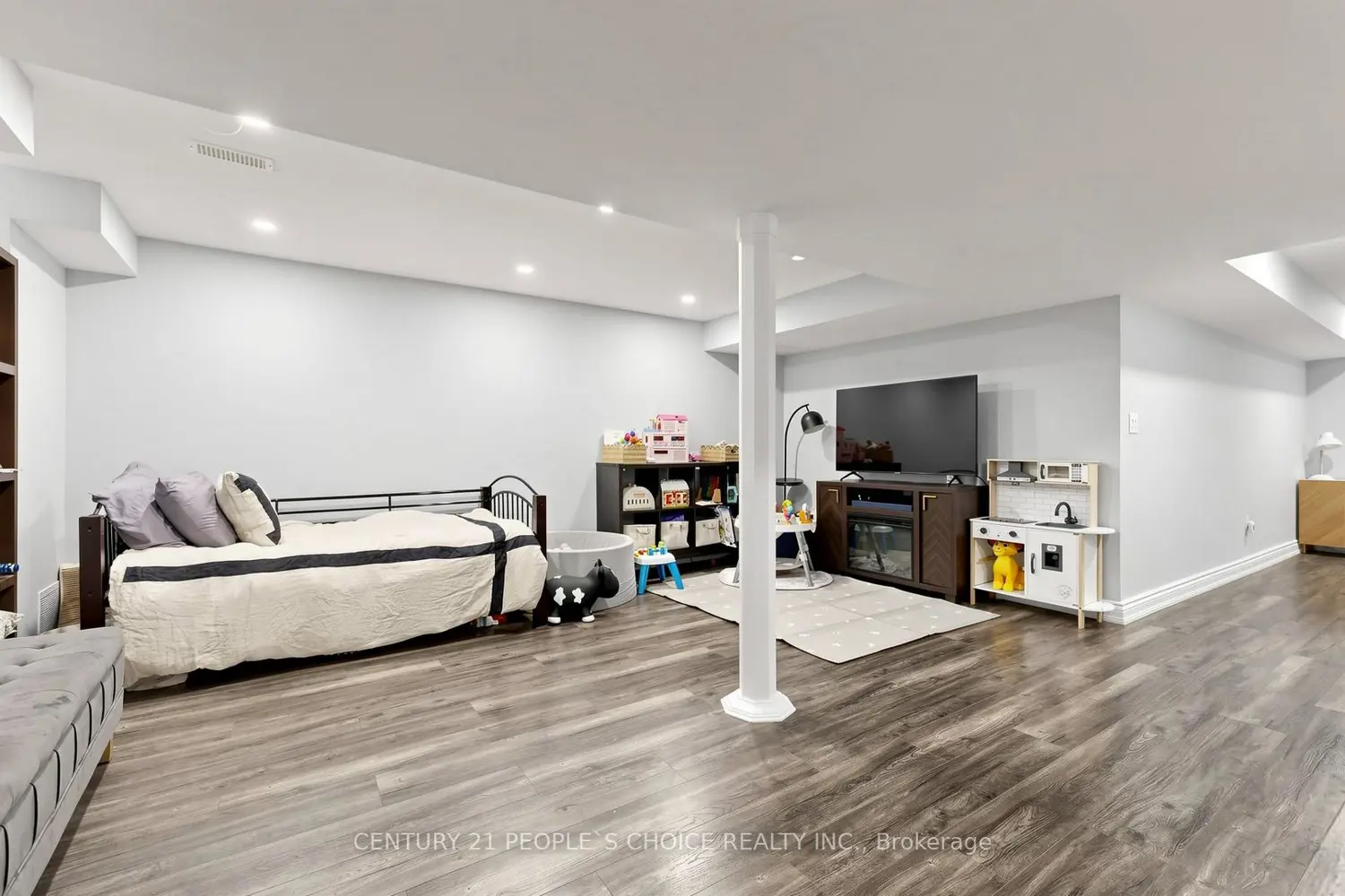 Additional image 12 of 3 Manorwood Court