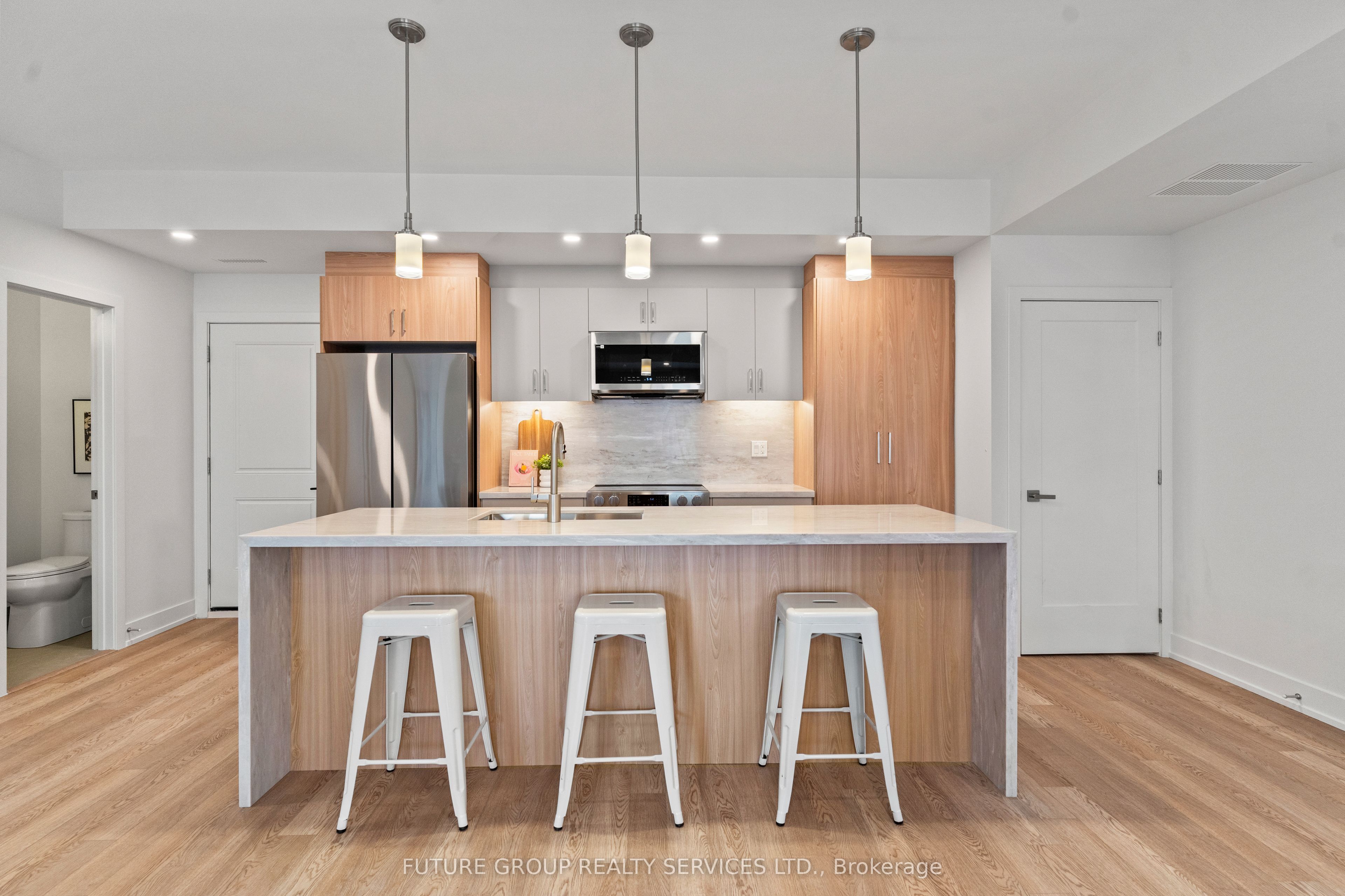 Additional image 5 of Unit 5-86 Kenwood Avenue, Toronto, ON, M6C 2S2