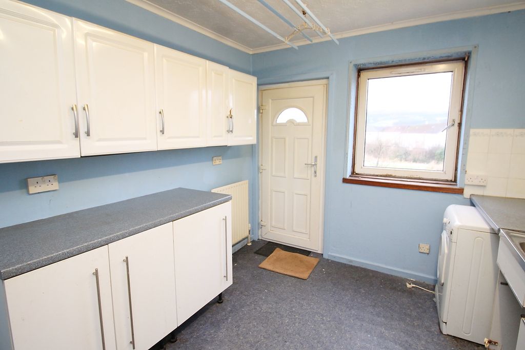 Additional image 5 of 3 bed flat for saleNorthfield Road, Bonhill, Alexandria G83