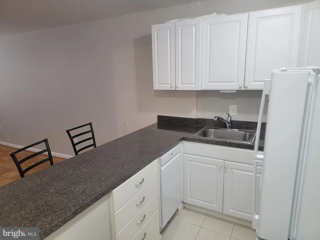 Additional image 4 of 922 24th Street NW Unit 412, Washington, DC 20037