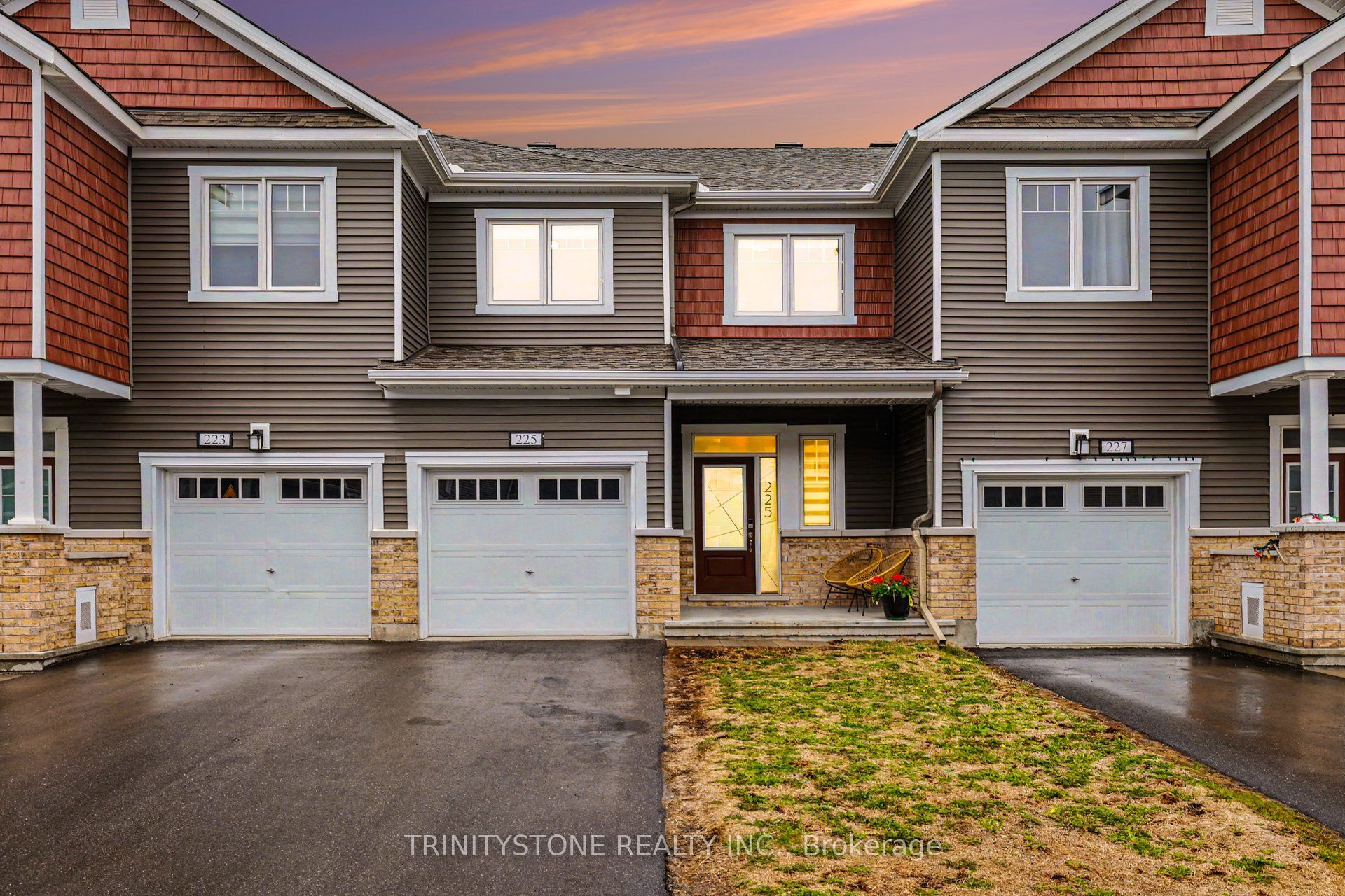 Additional image 2 of 225 Billrian Crescent, Ottawa, ON, K2S 3A5