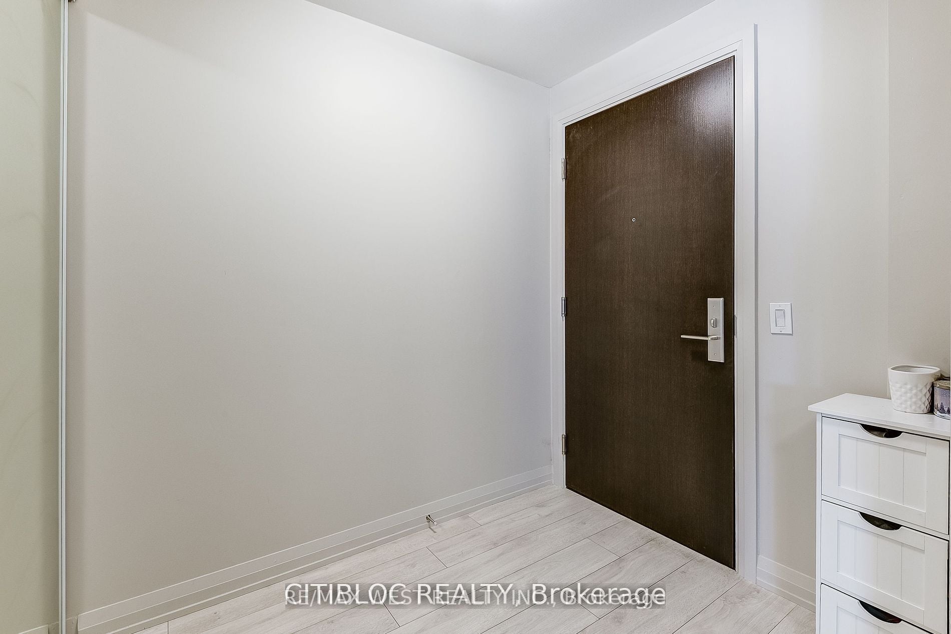 Additional image 4 of 1408-9000 Jane Street, Vaughan, ON, L4K 0M6