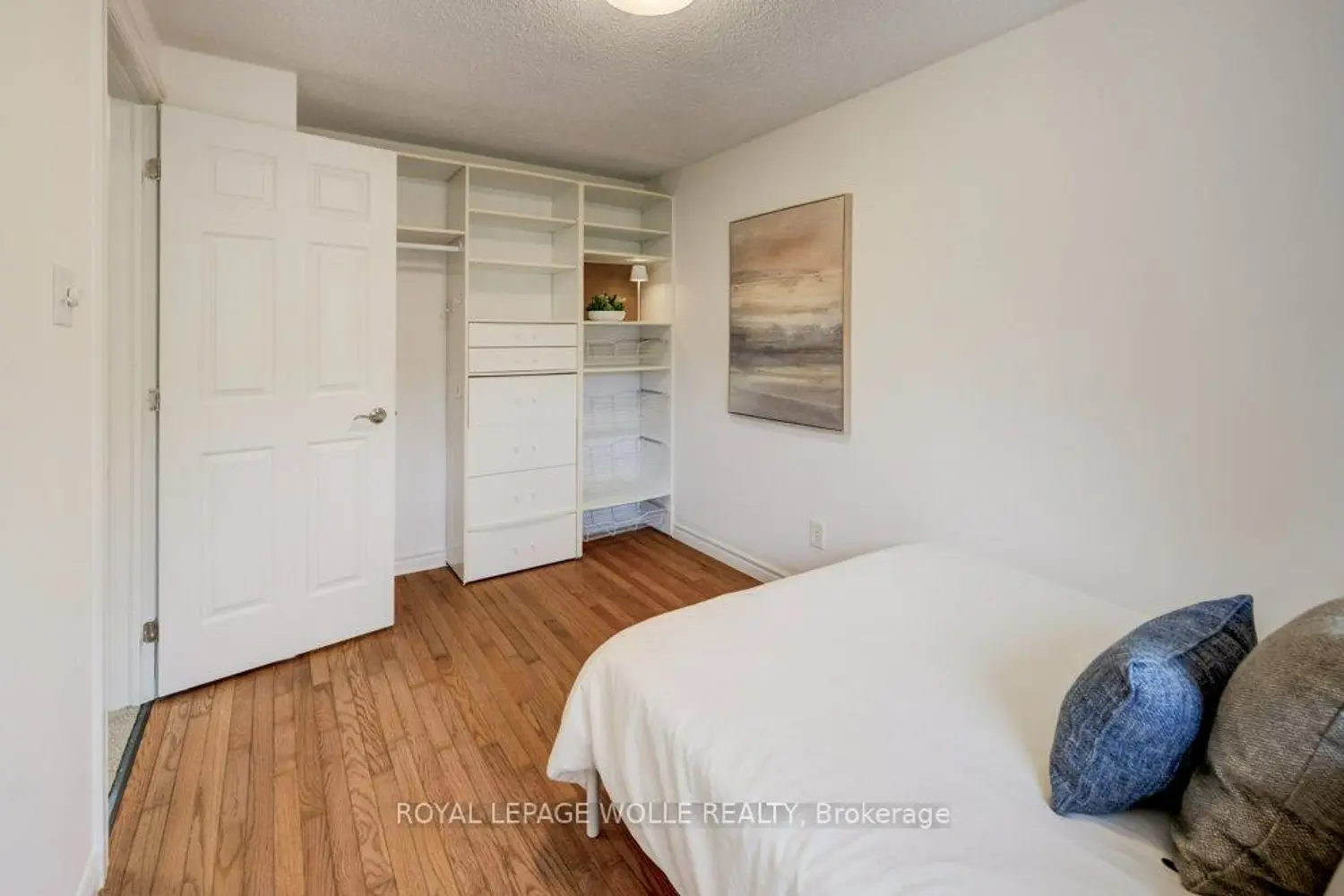 Additional image 9 of 106 Parkland Crescent