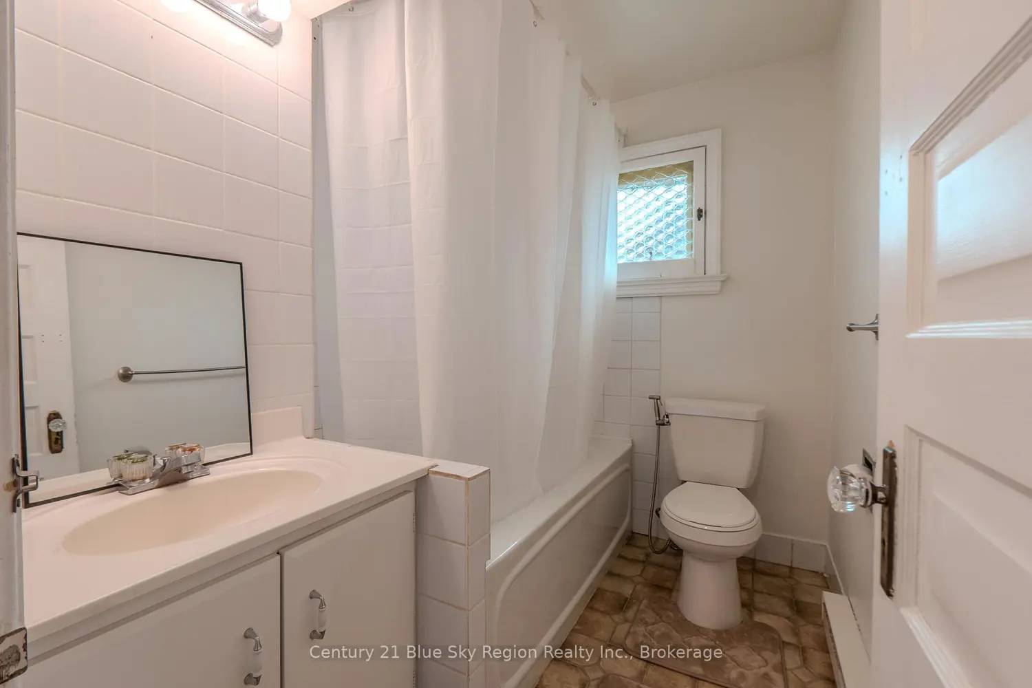Additional image 7 of 459 Fisher Street