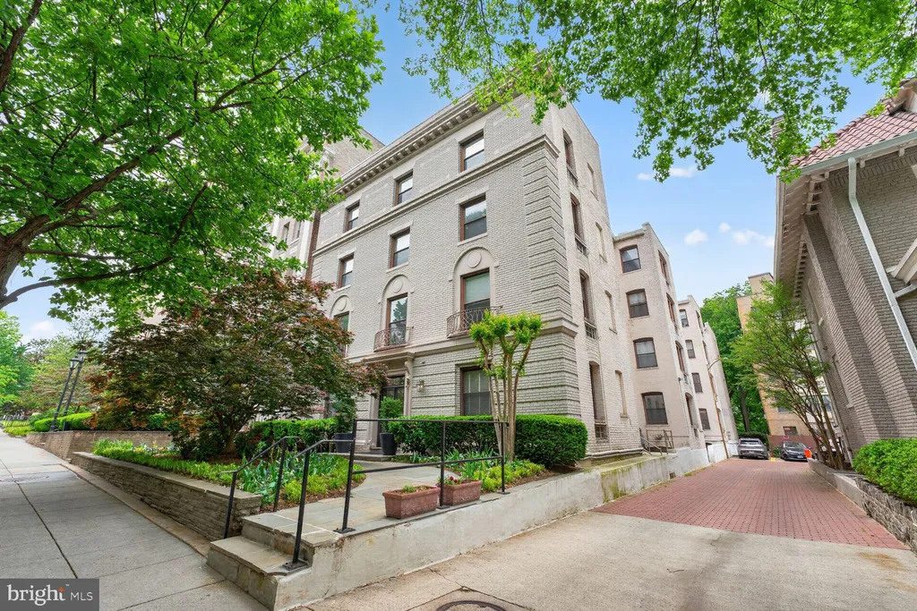 Additional image 15 of 2310 Ashmead Place NW Unit 205, Washington, DC 20009