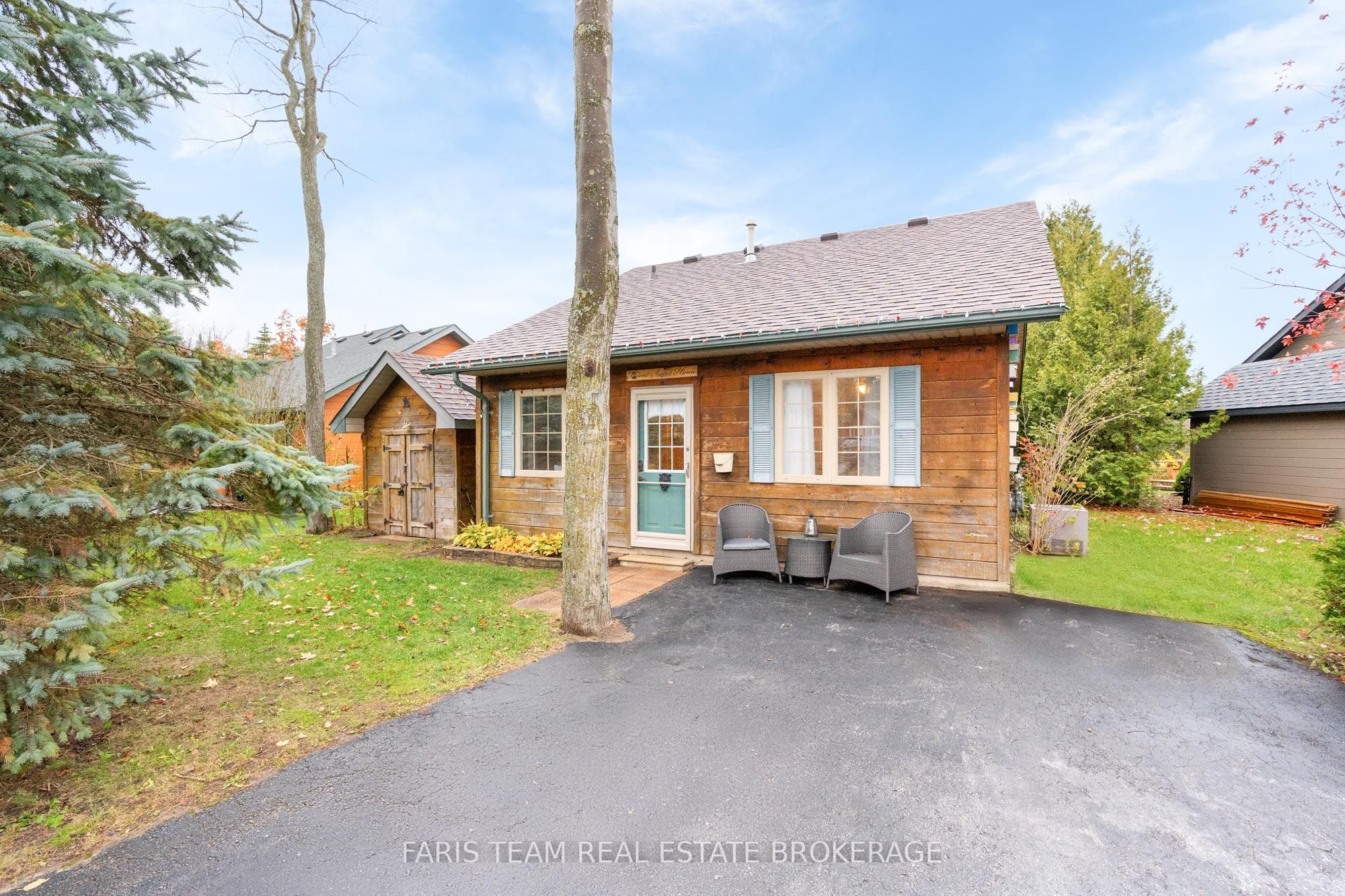 12 Cabin Crescent, Wasaga Beach, ON, L9Z 1X7