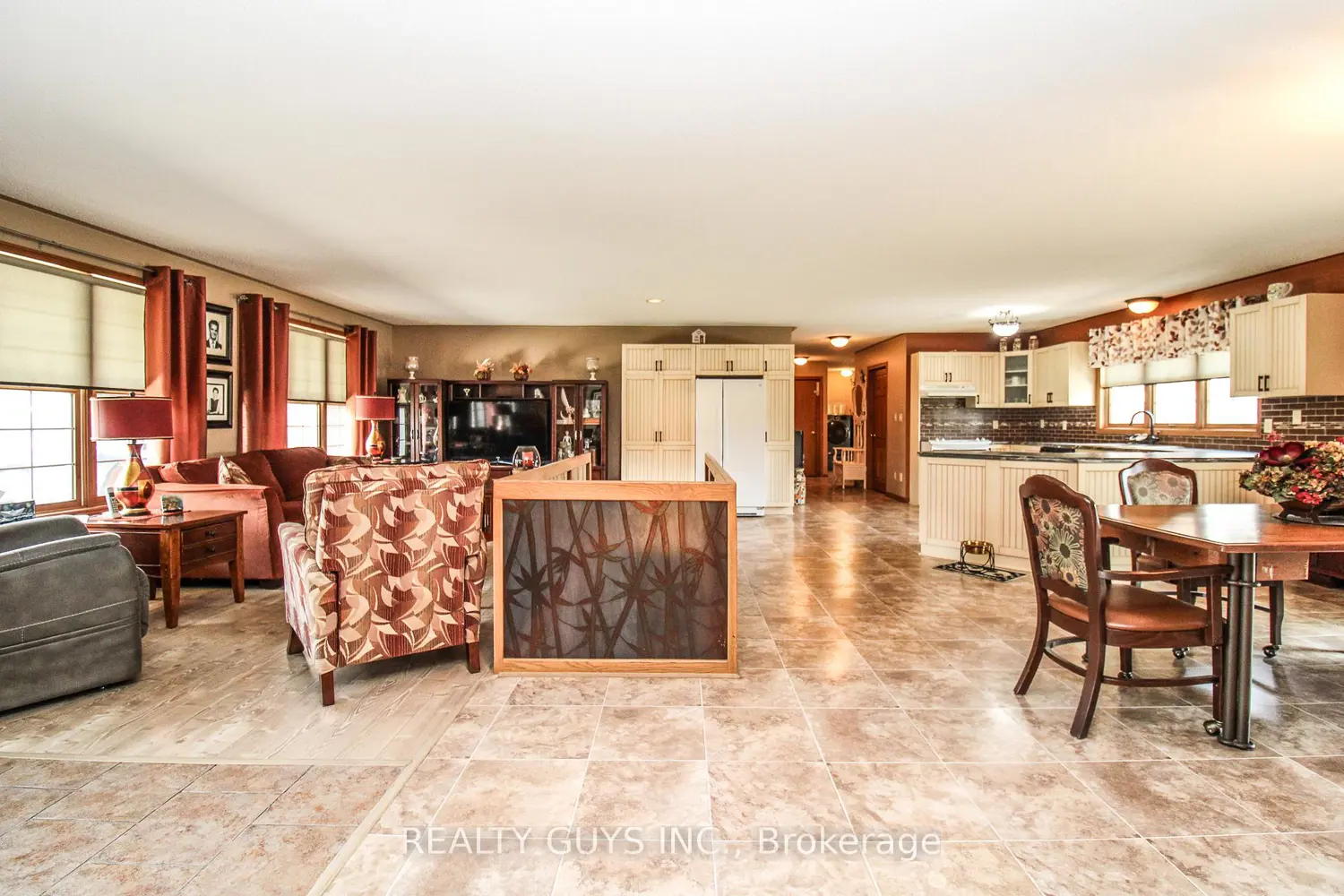 Additional image 7 of 668 Brealey Drive