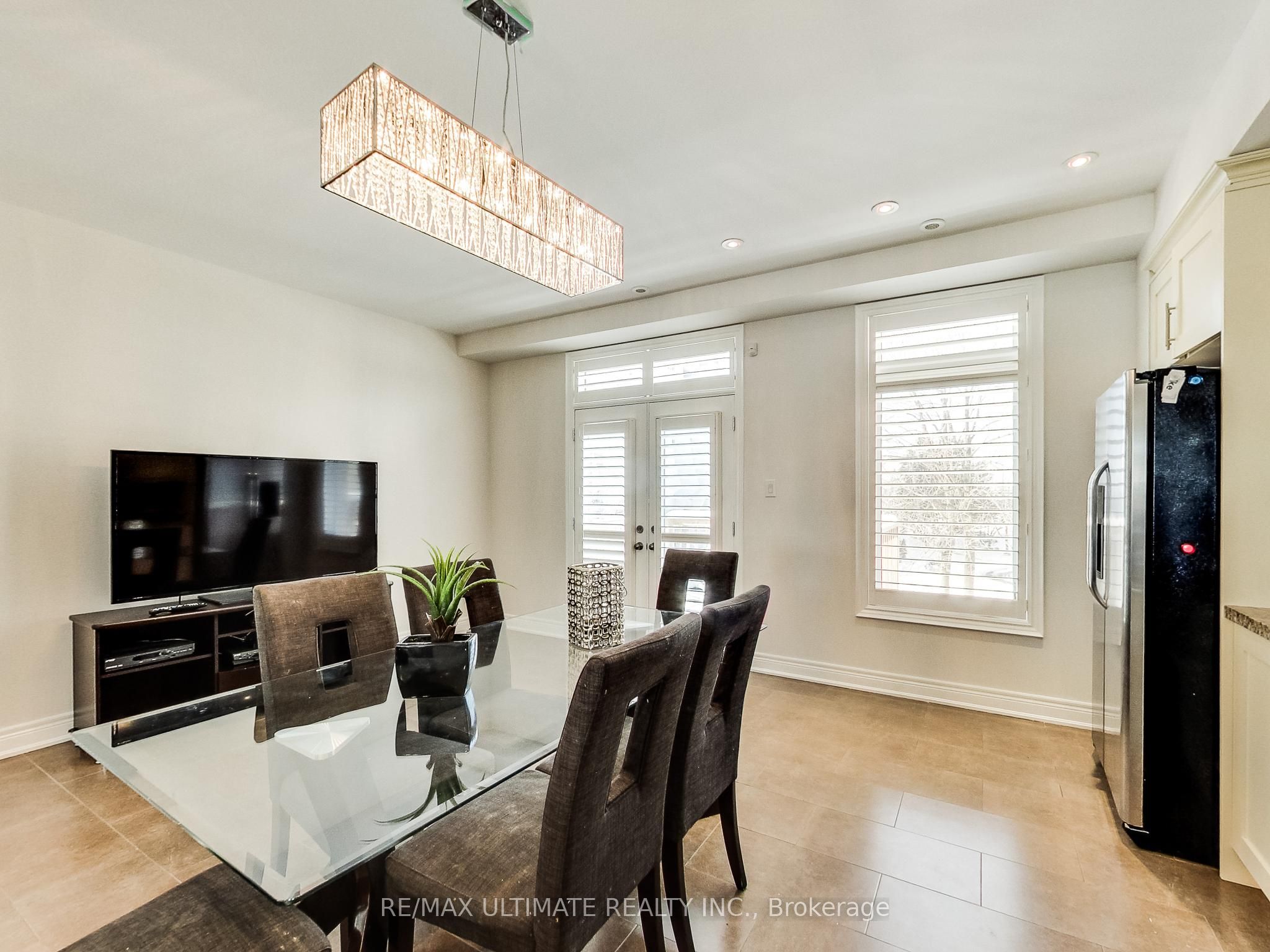 Additional image 5 of Apt 1 (Upper-48 Monclova Road, Toronto, ON, M3M 0A6