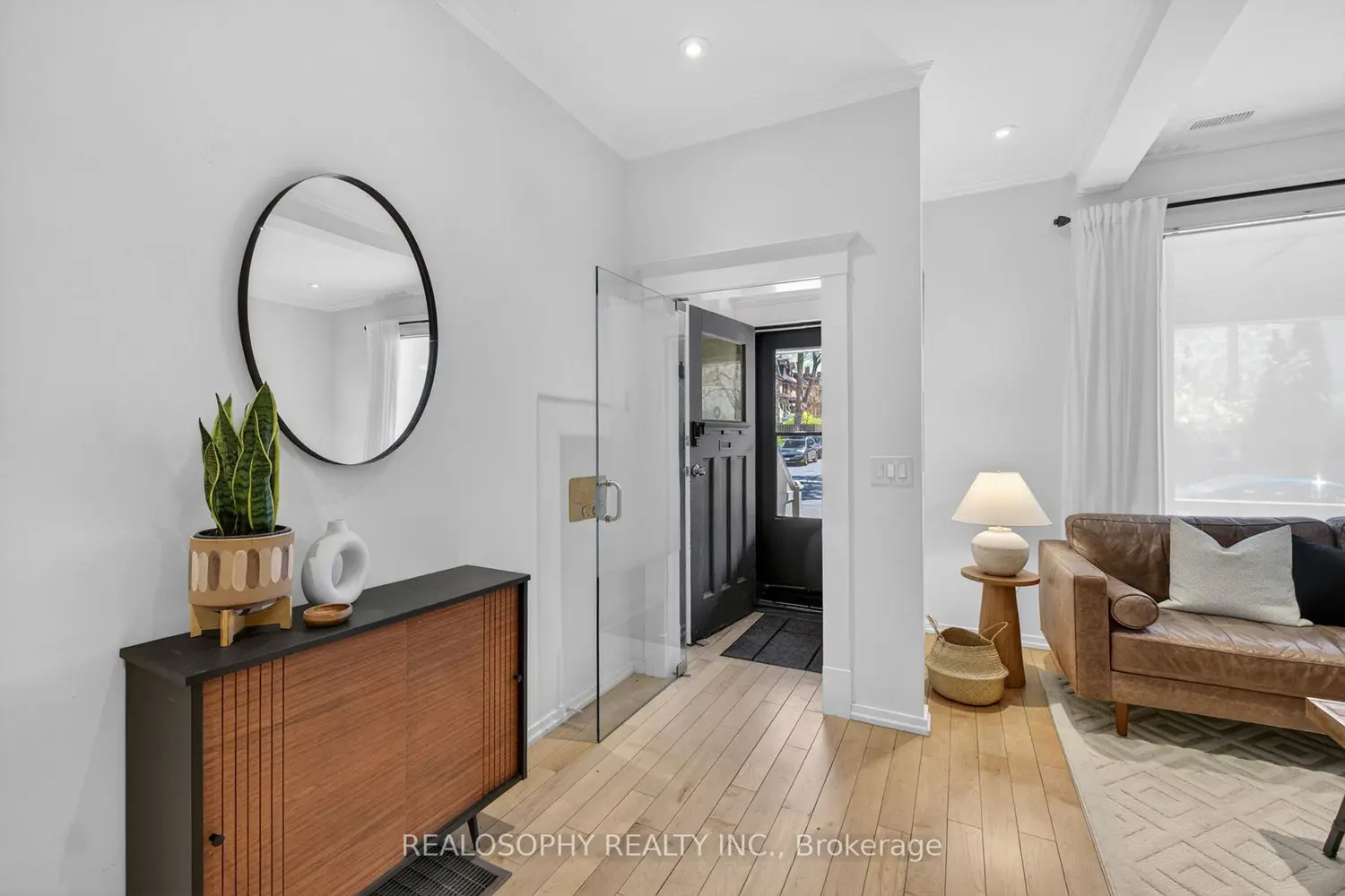 68 Prust Avenue photo 3