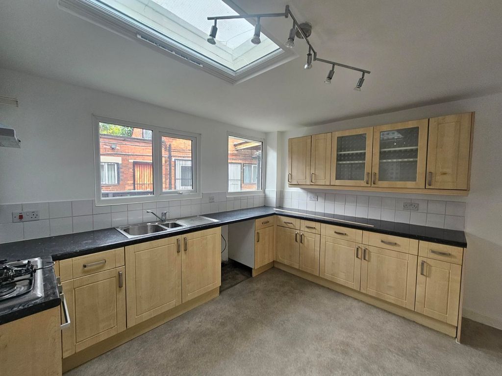 Additional image 3 of Studio for saleWallis Street, Nottingham, Nottinghamshire NG6
