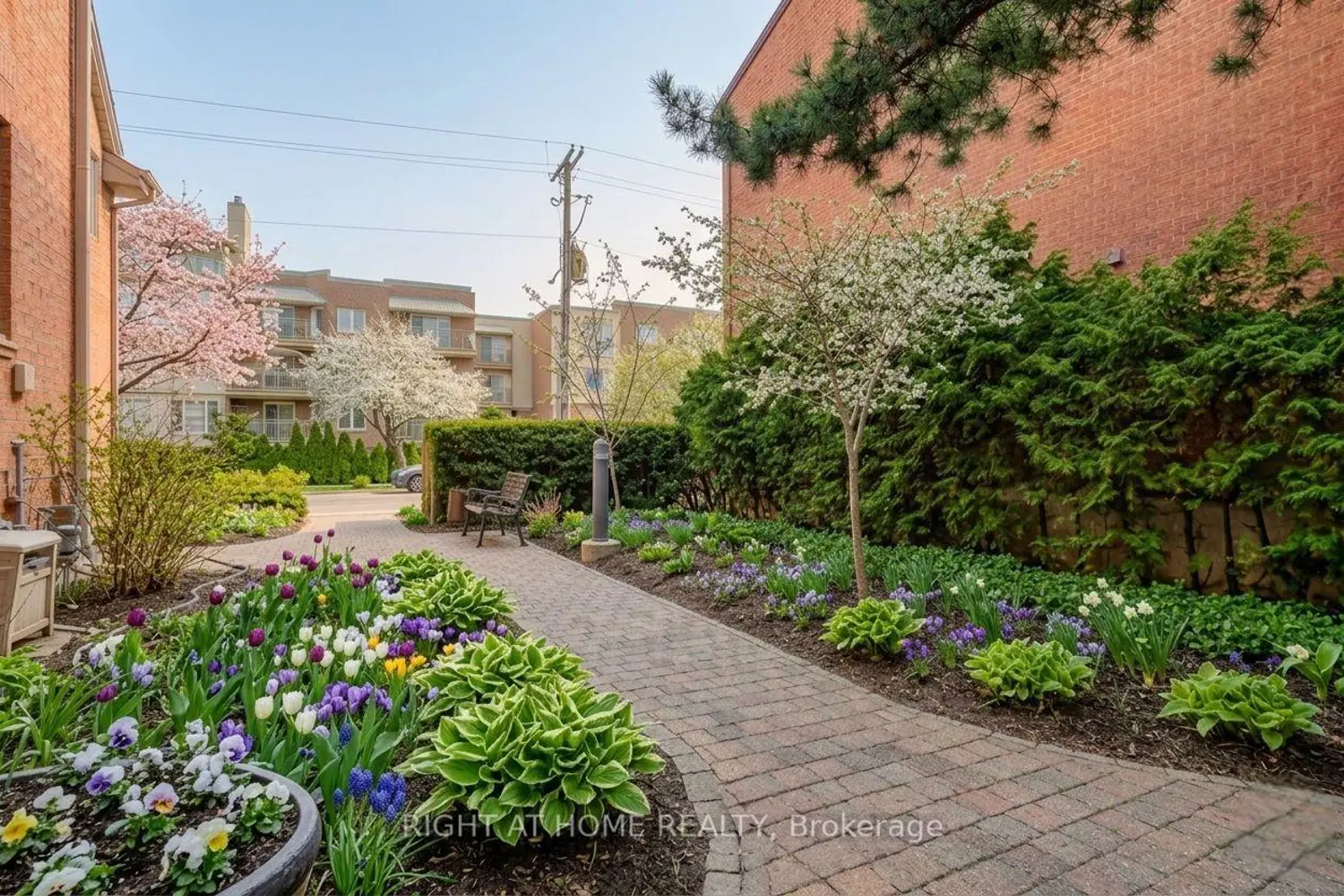 2 Columbus Avenue 6 photo 2