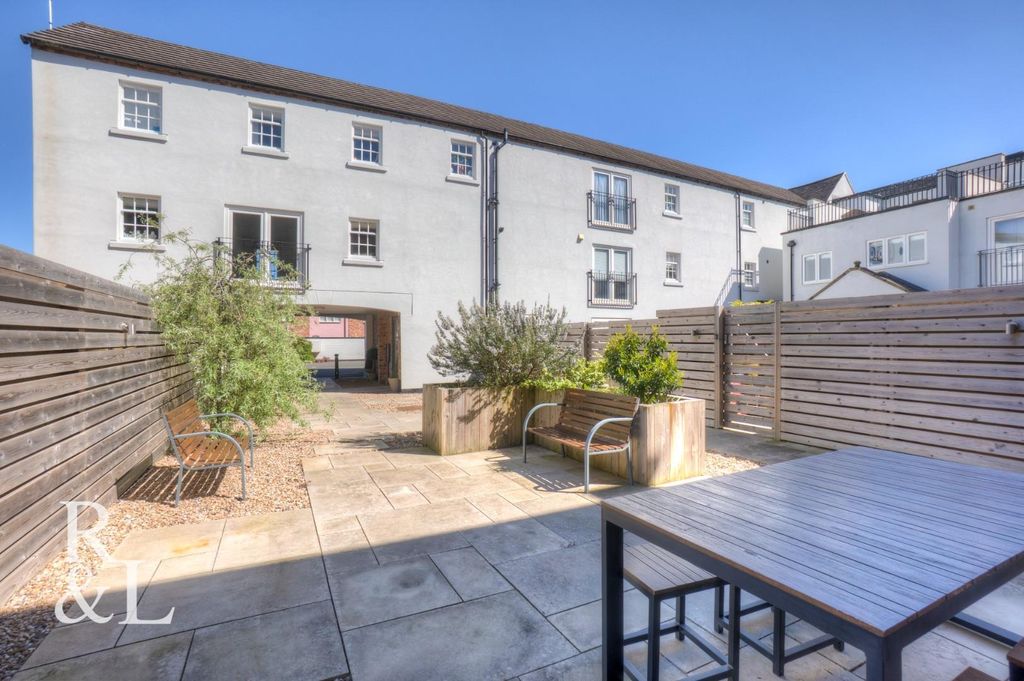 Additional image 25 of 2 bed flat for saleKilwardby Street, Ashby-De-La-Zouch LE65