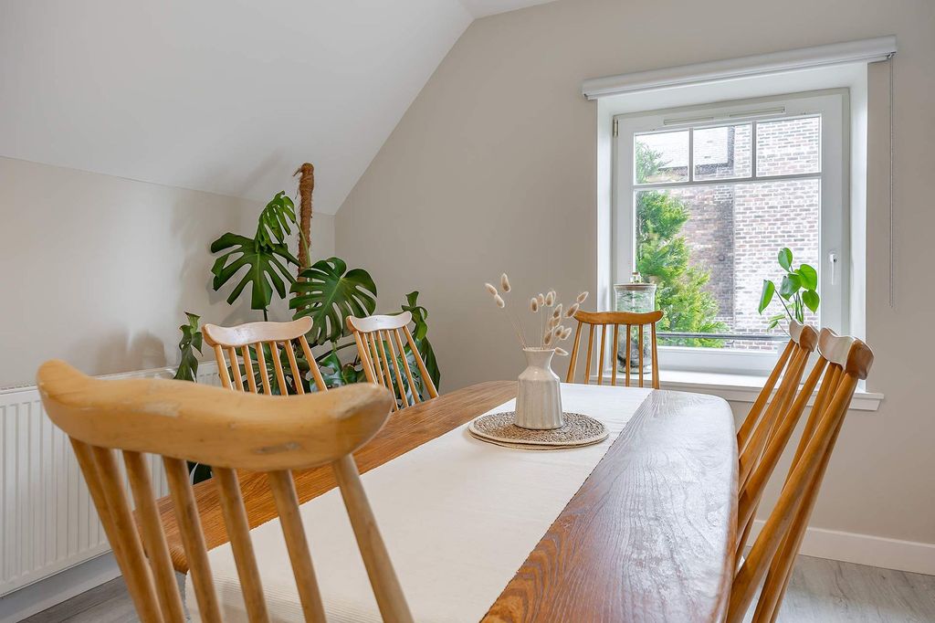 Additional image 9 of 2 bed flat for saleThe Beech Tree, Linlithgow EH49