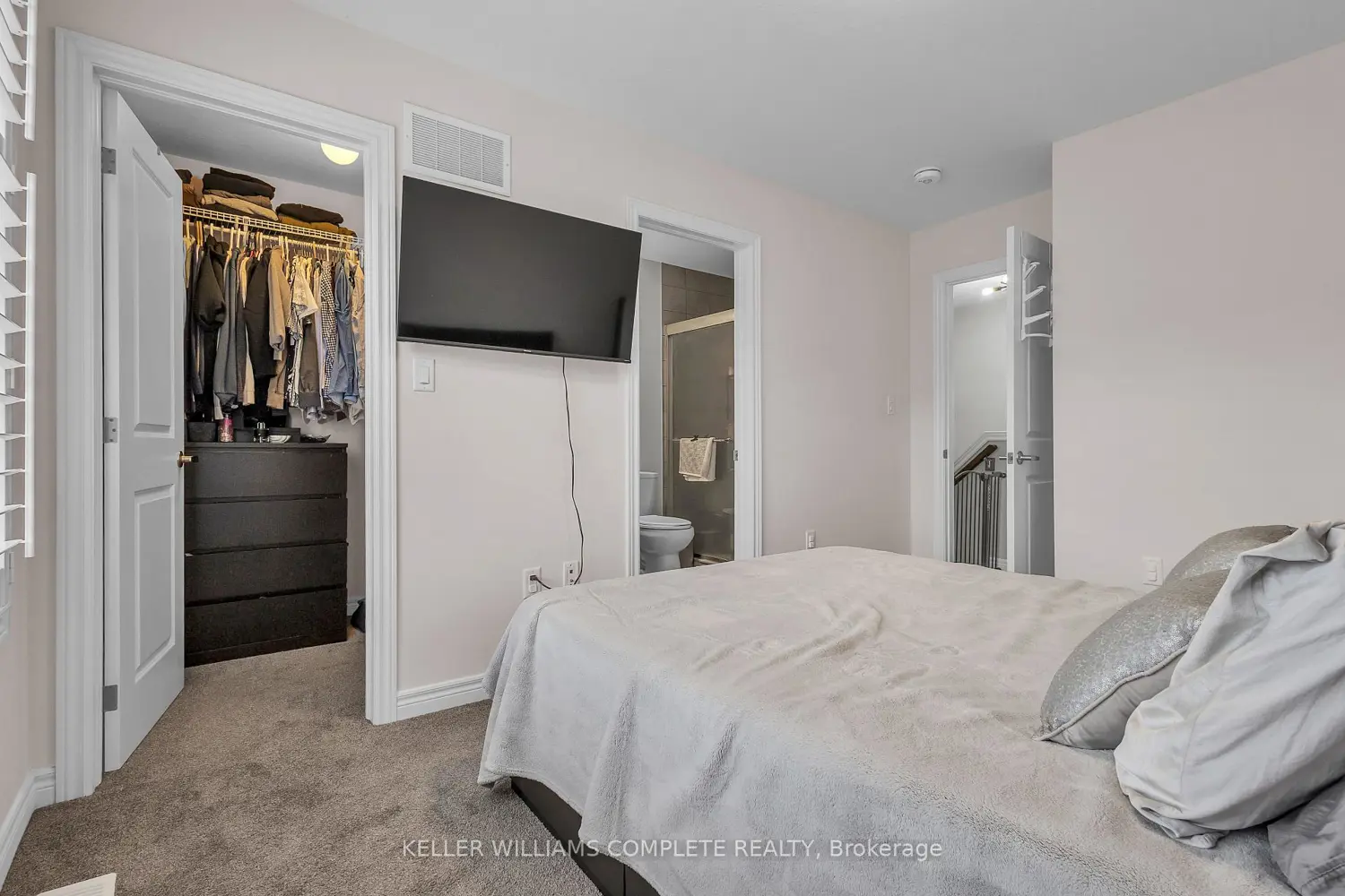 Additional image 11 of 575 Woodward Avenue 116