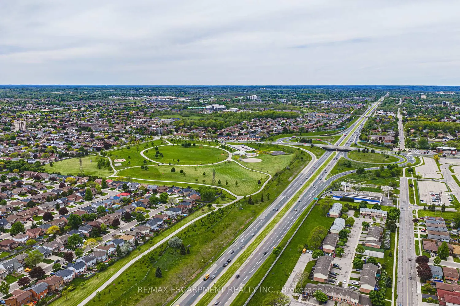 Additional image 20 of 301 Parkwood Crescent