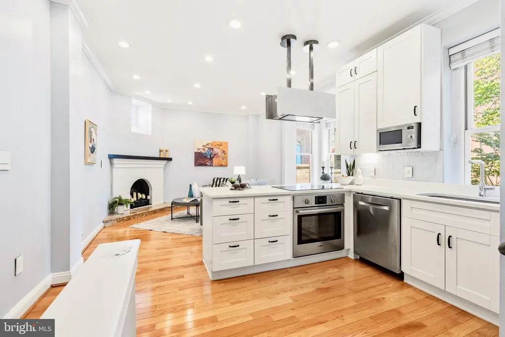 Additional image 17 of 2107 S Street NW Unit A, Washington, DC 20008