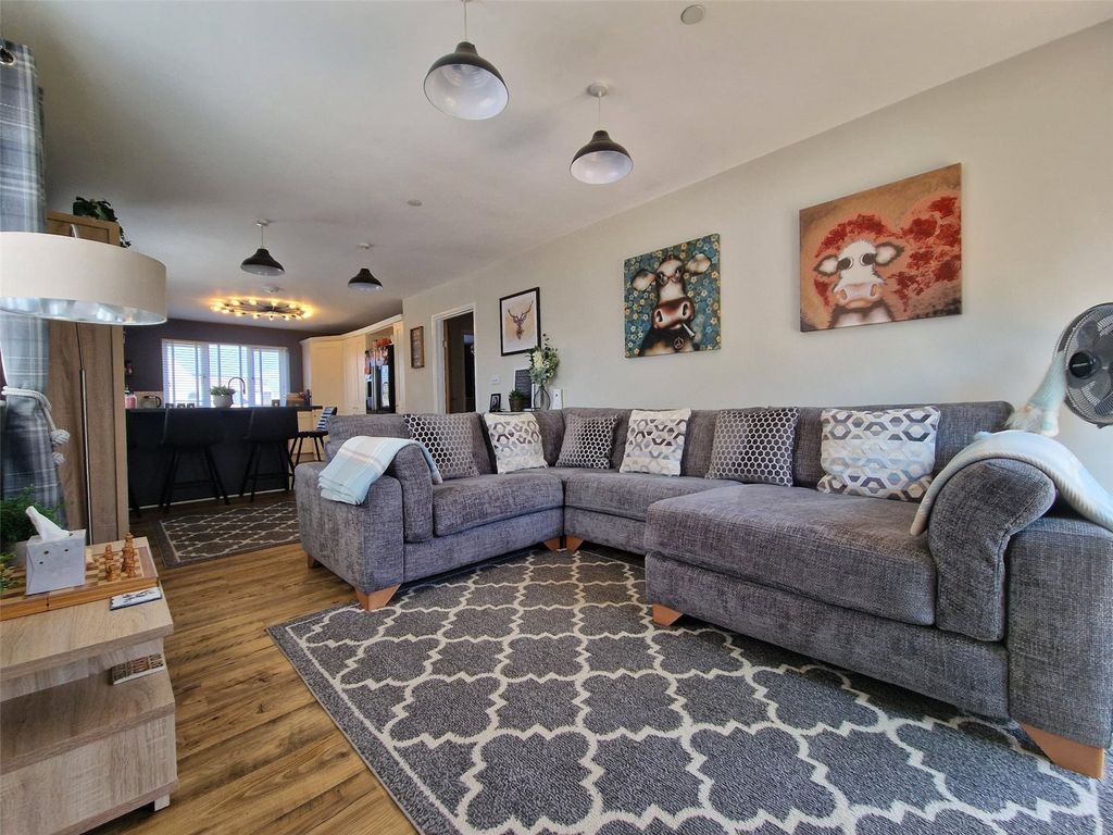Additional image 7 of 5 bed detached house for saleReginald Close, Hundleton, Pembroke SA71