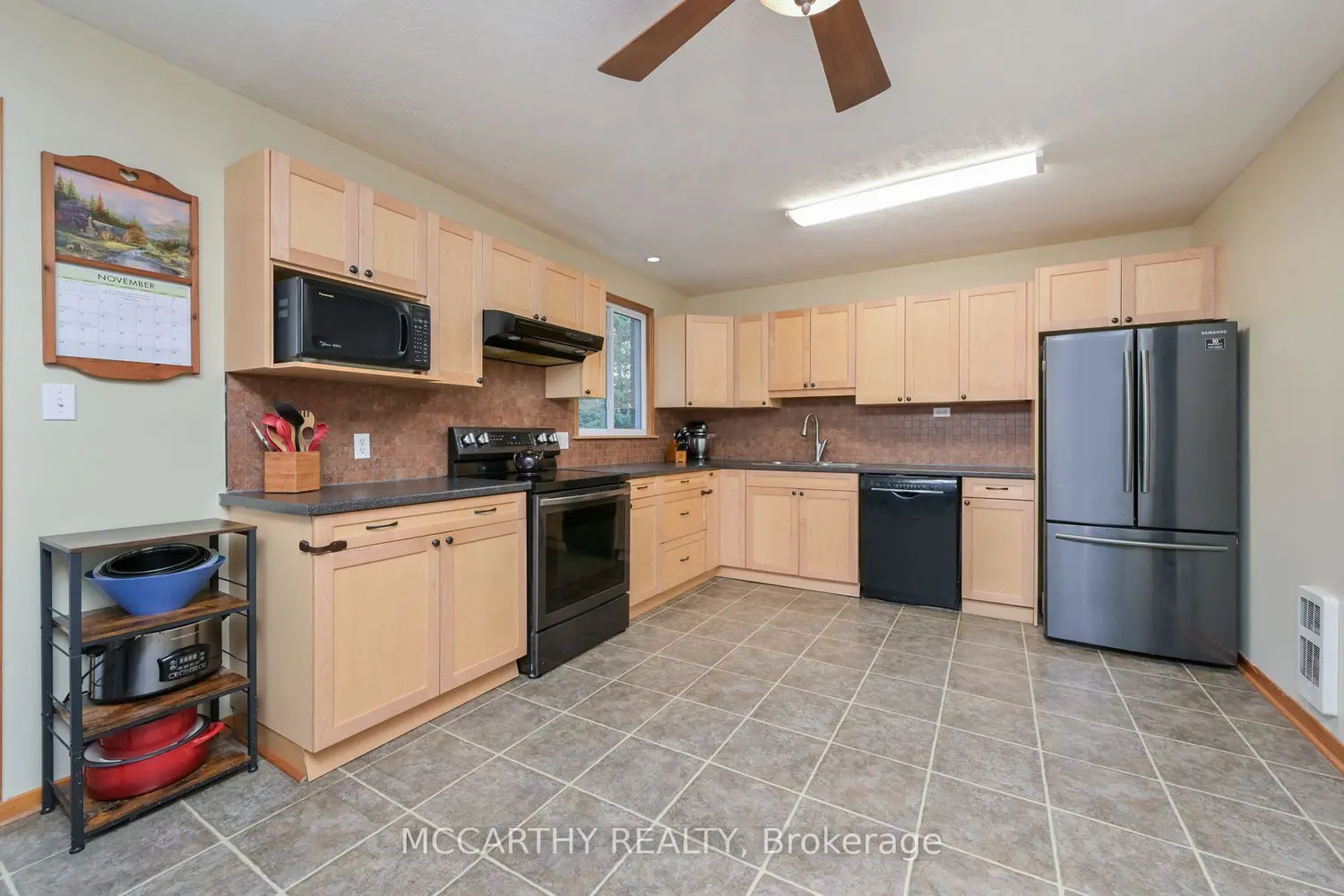 Additional image 5 of 130 Franklyn Street