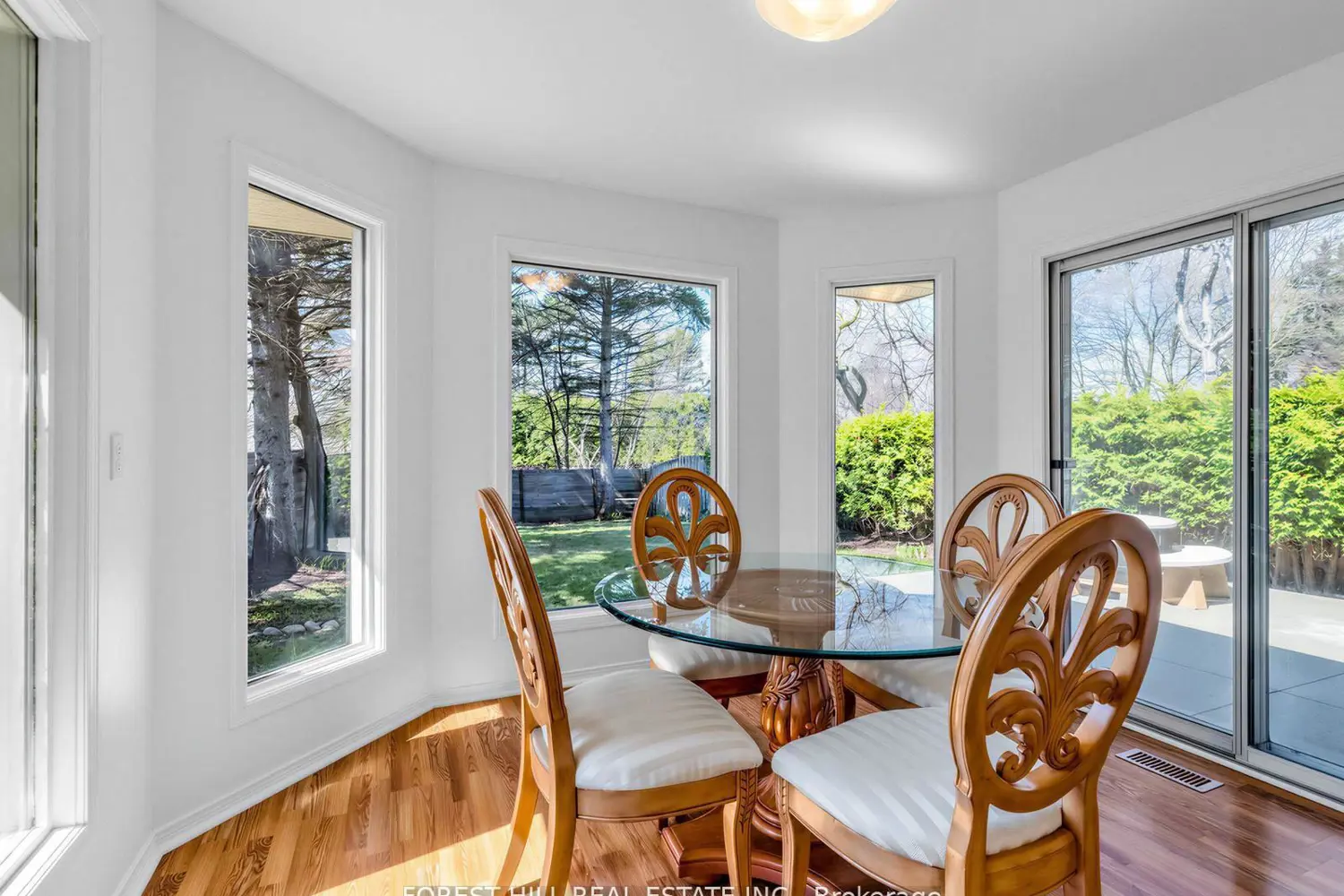 32 Saddletree Drive photo 3