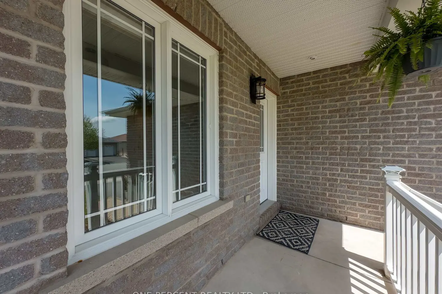 135 Islandview Drive