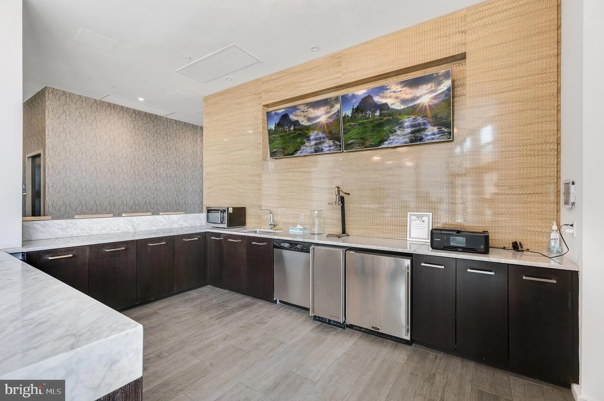 Additional image 100 of 460 New York Avenue NW Unit 607, Washington, DC 20001