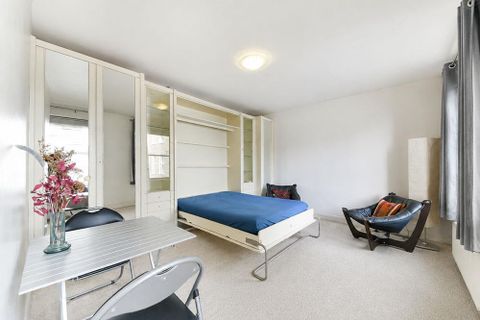 Abbey Road, St John's Wood, London NW8, Studio to rent
