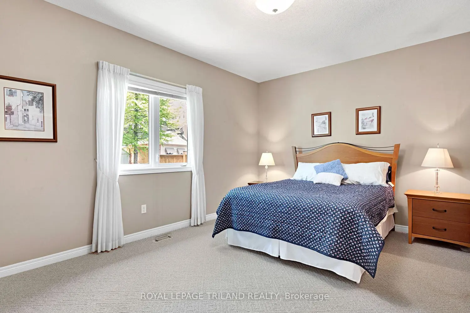 Additional image 7 of 998 Gabor Street