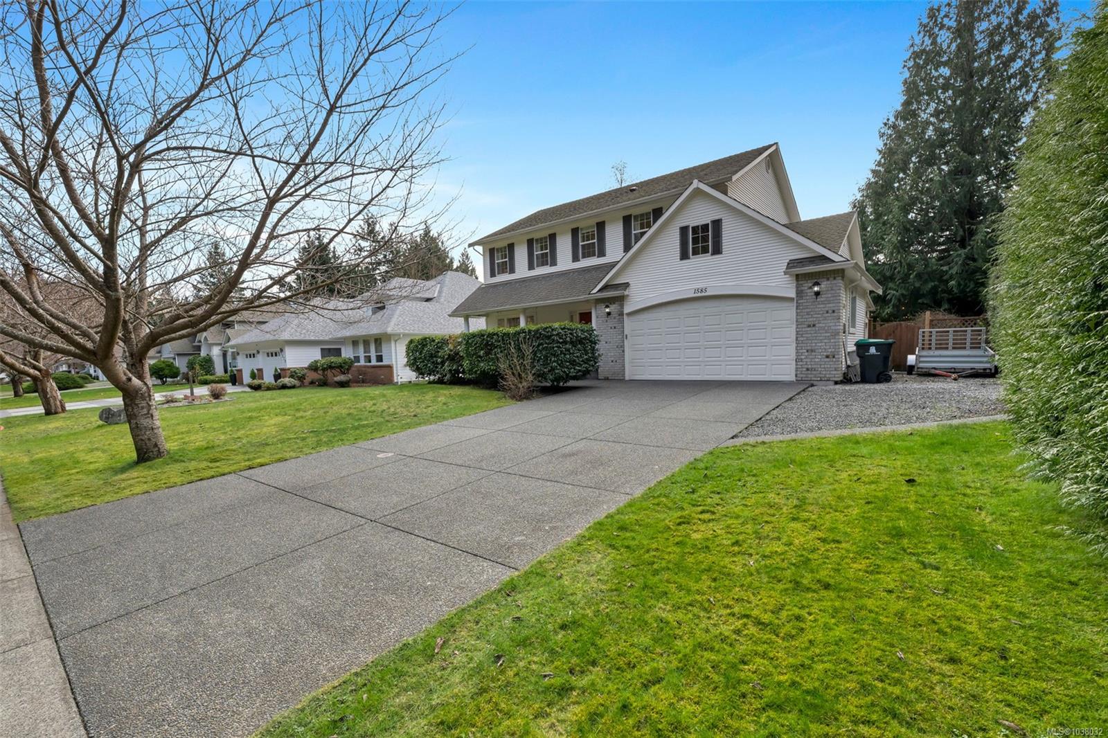 1585 Eton Road, Comox, BC, V9M 3Y3