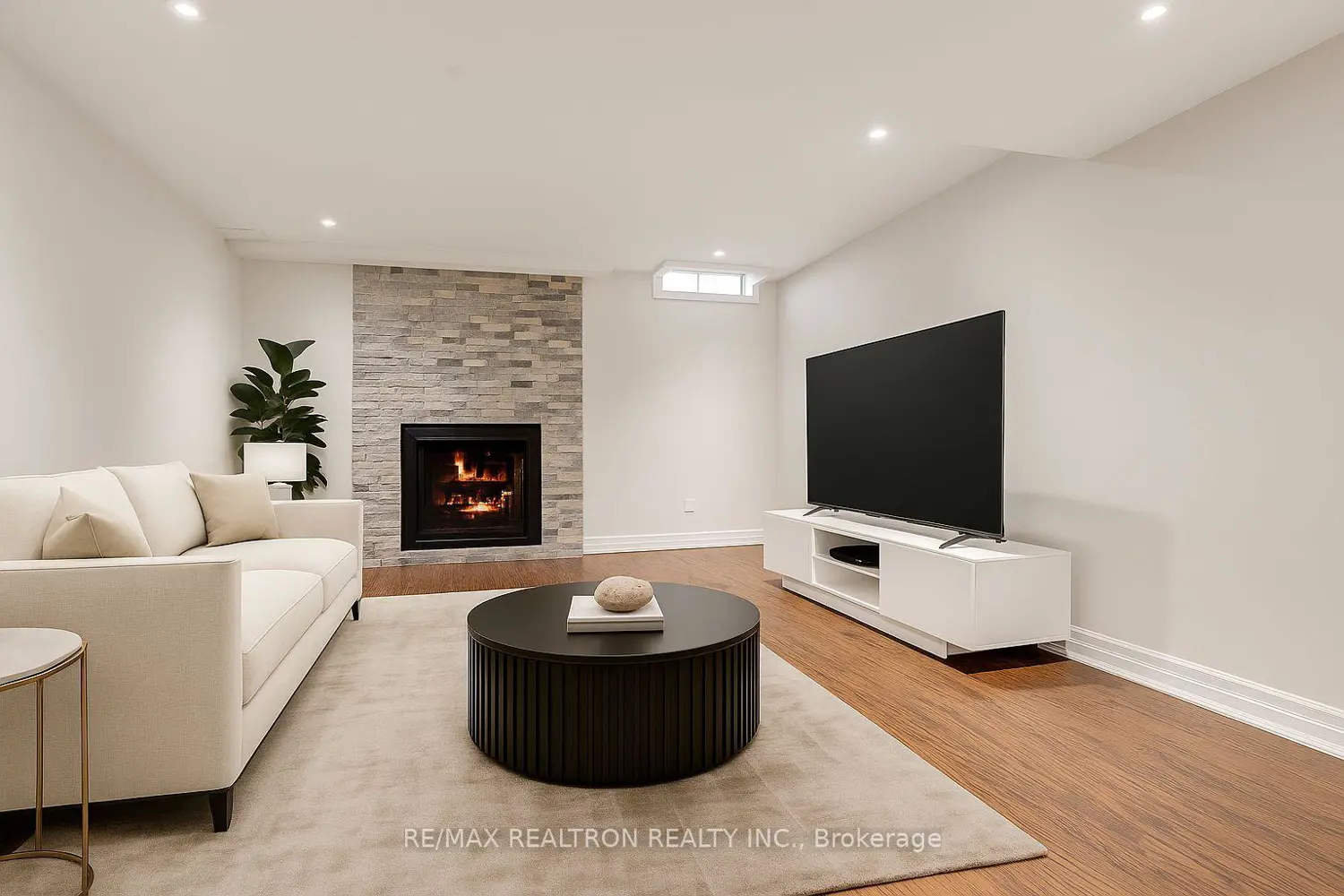 Additional image 15 of 26 Cowles Court