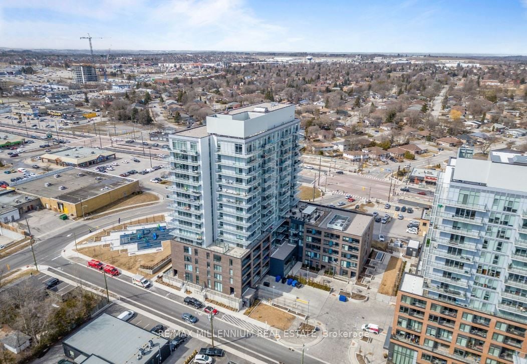 1310-185 Deerfield Road, Newmarket, ON, L3Y 0G7