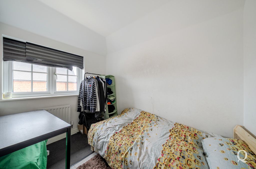 Additional image 8 of 3 bed end terrace house for saleParrett Avenue, Sittingbourne, Kent ME10