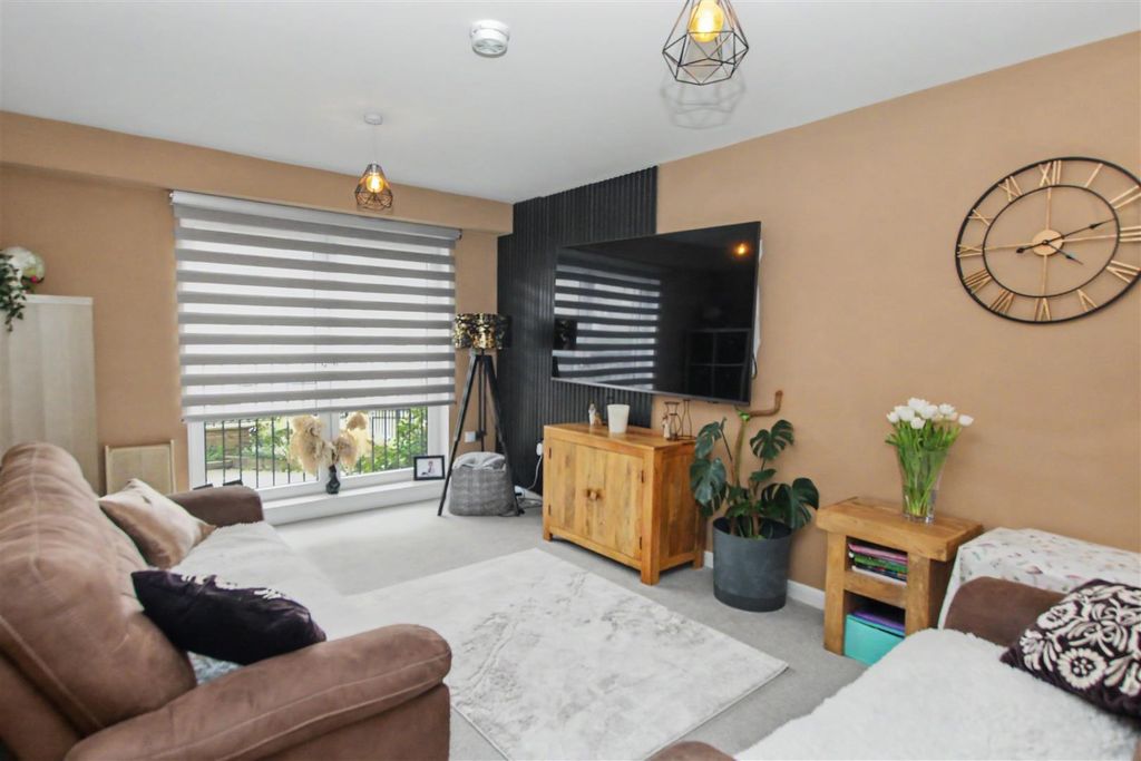 Additional image 4 of 2 bed flat for saleSandy Road, Carluke ML8